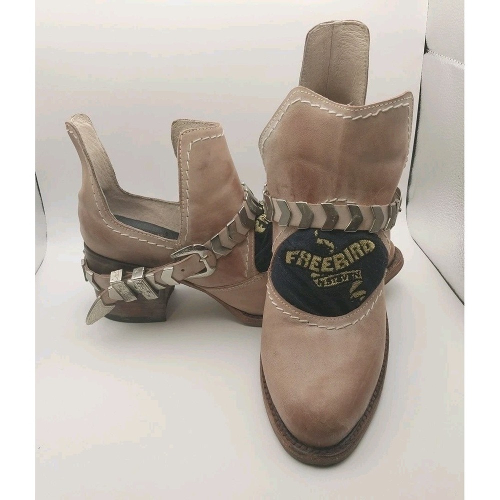 Freebird by Steven 'Blade' Tan Women 9 Chevron Harness Cutout Leather Ankle Boot